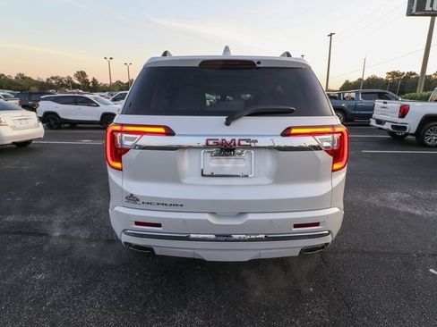 Used 2022 GMC Acadia Denali w/ Denali Ultimate Package image 8