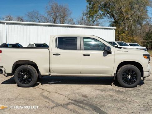 New 2026 Chevrolet Silverado 1500 Custom w/ LPO, Dark Essentials Package image 3
