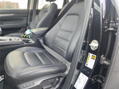 Used 2022 MAZDA CX-5 AWD 2.5 S w/ Premium Package image 27