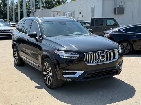 Used 2024 Volvo XC90 B6 Plus AWD/4WD image 4