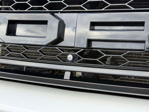 Used 2021 Ford Expedition Limited AWD/4WD image 24