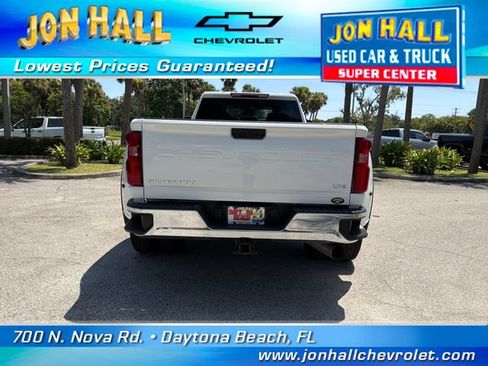 Used 2025 Chevrolet Silverado 3500 LTZ w/ LTZ Convenience Package AWD/4WD image 10