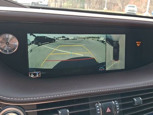 Used 2018 Lexus LS 500 RWD image 19