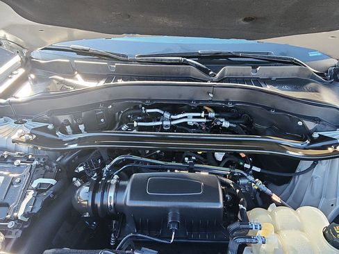 Used 2021 Ford Explorer Limited w/ Equipment Group 301A image 11