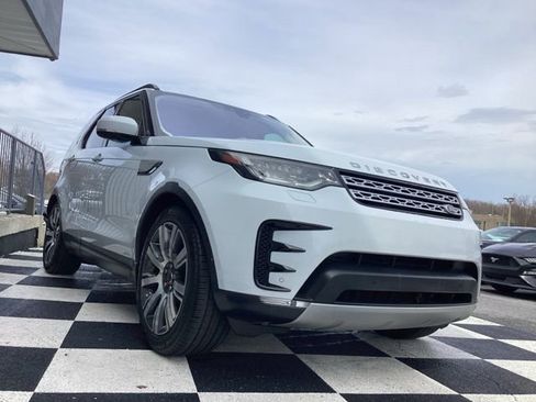 Used 2019 Land Rover Discovery HSE Luxury image 5