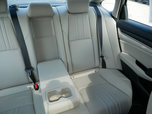 Used 2019 Honda Accord EX-L image 14
