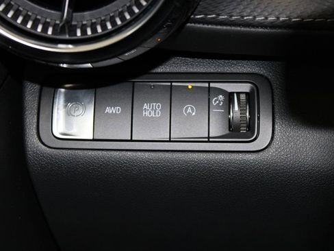 New 2026 Chevrolet Equinox LT w/ Convenience Package II AWD/4WD image 37