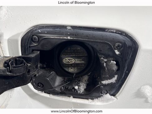 Used 2016 Lexus IS 300 AWD image 19