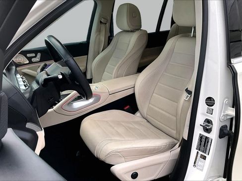 Certified 2022 Mercedes-Benz GLS 450 4MATIC image 8