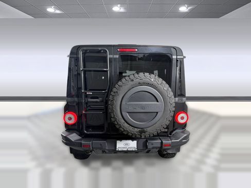 Used 2024 INEOS Grenadier AWD/4WD image 10