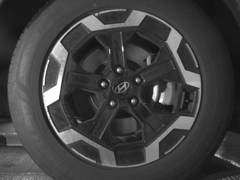 Used 2026 Hyundai Santa Fe SEL AWD/4WD image 16