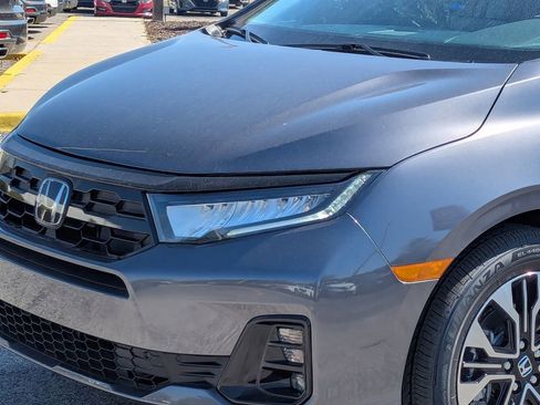 New 2026 Honda Odyssey Elite image 6