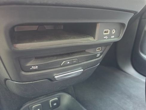 Used 2018 Chrysler Pacifica Touring-L Plus w/ S Appearance Package FWD image 49