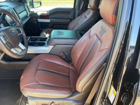 Used 2020 Ford F250 King Ranch w/ King Ranch Ultimate Package image 9