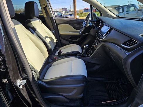 Used 2019 Buick Encore Preferred w/ Safety Package image 16