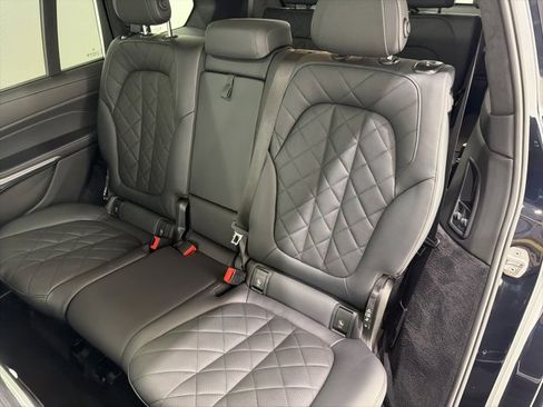 Certified 2023 BMW X7 xDrive40i w/ M Sport Package image 16