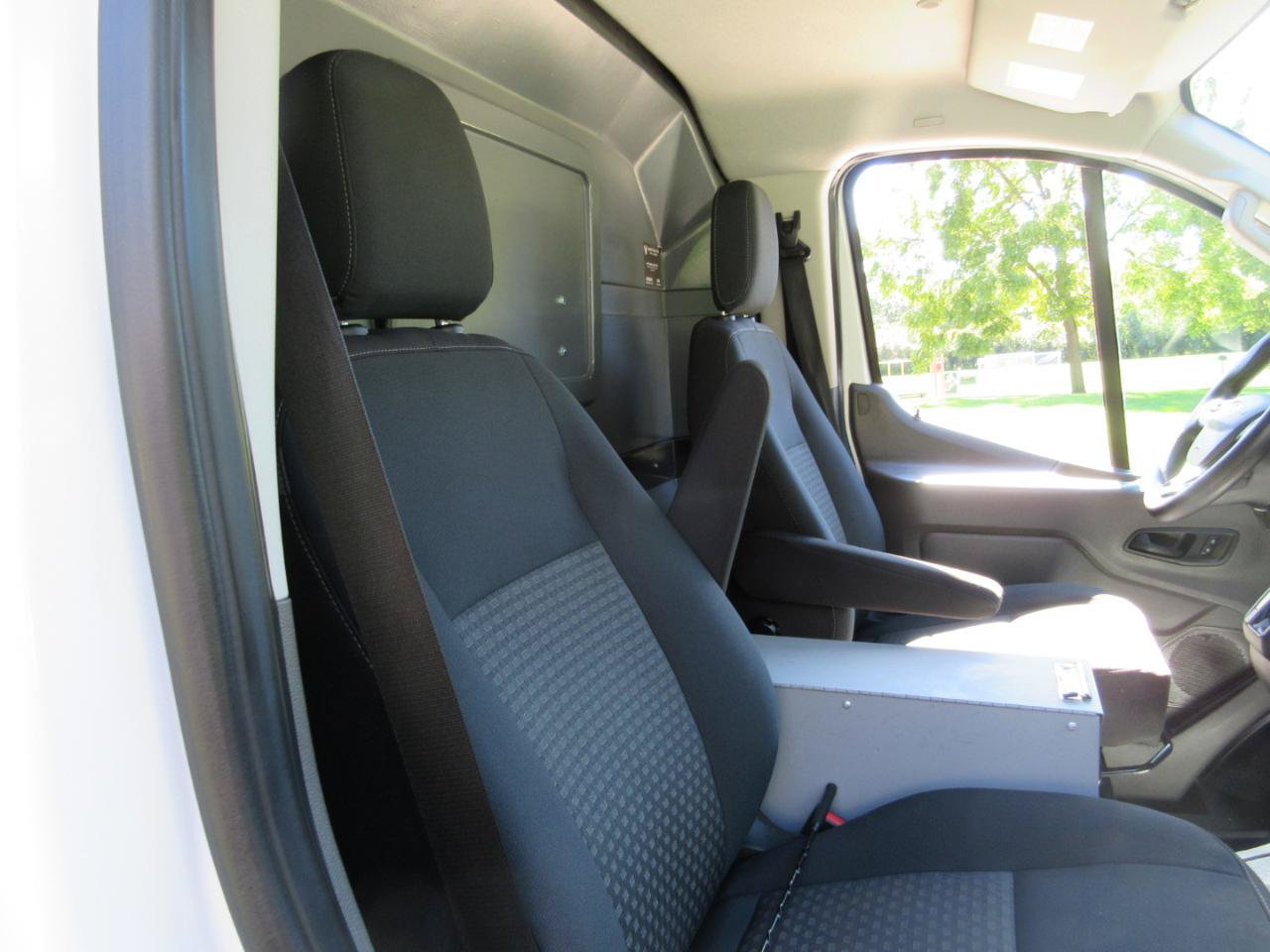 Used 2020 Ford Transit 250 Low Roof RWD image 38