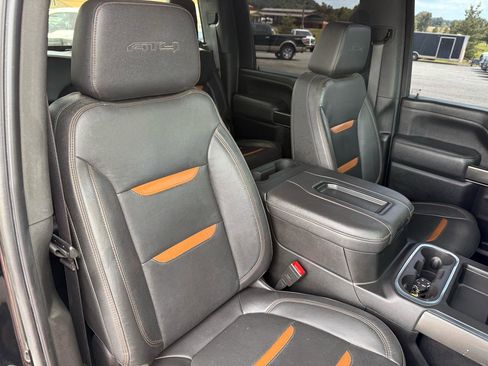 Used 2021 GMC Sierra 2500 AT4 w/ Gooseneck/5TH Wheel Package AWD/4WD image 16