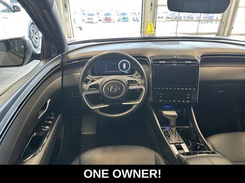 Used 2024 Hyundai Santa Cruz Limited AWD/4WD image 2