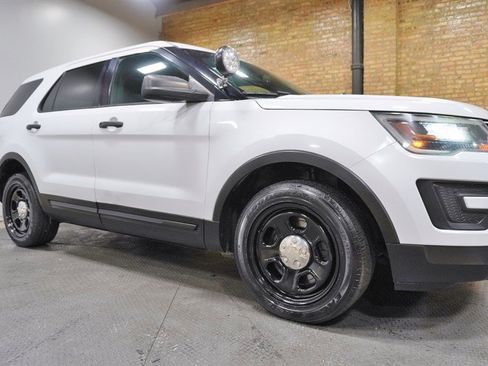 Used 2016 Ford Explorer 4WD Police Interceptor image 8