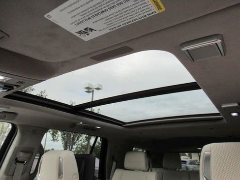 Certified 2026 Cadillac Escalade Platinum Sport w/ LPO, ONYX Package AWD/4WD image 27