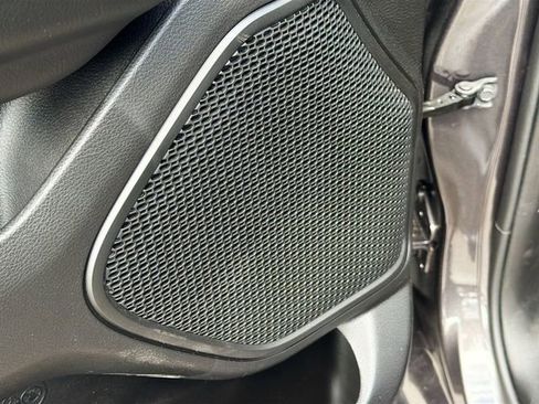 New 2026 RAM 1500 4x4 Crew Cab image 19