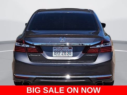 Used 2017 Honda Accord Sport image 4