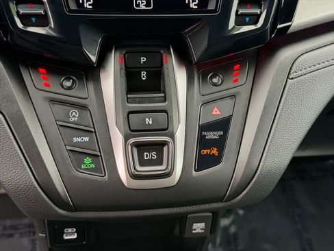 Used 2024 Honda Odyssey Sport image 26