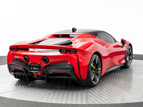 Certified 2022 Ferrari SF90 Stradale image 7