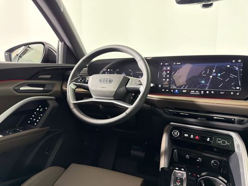 New 2025 Audi Q5 Premium Plus image 28