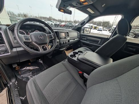 Used 2024 RAM 1500 Classic Warlock image 12