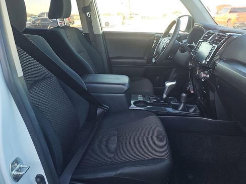 Used 2024 Toyota 4Runner TRD Off-Road image 6