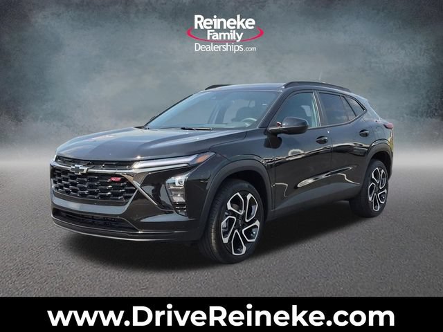 Used 2026 Chevrolet Trax RS w/ Driver Confidence Package FWD image 1