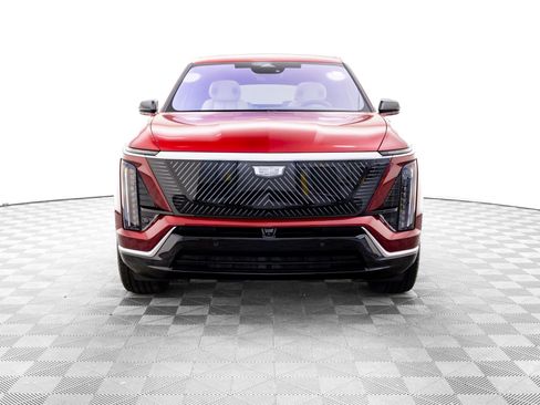 New 2026 Cadillac Vistiq Luxury w/ LPO, Floor Liner Package image 10