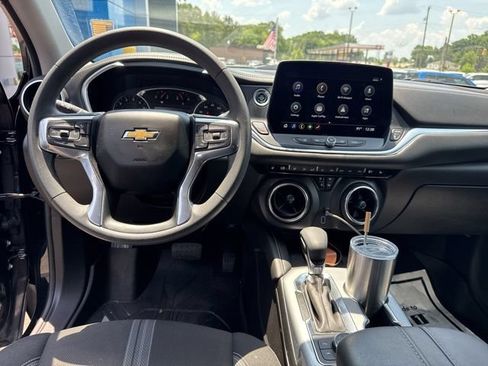 Used 2024 Chevrolet Blazer LT w/ Convenience Package FWD image 20