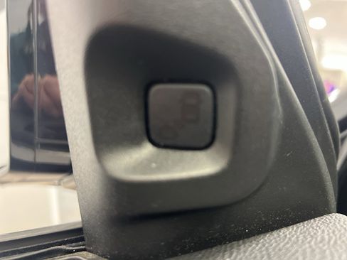 Used 2022 Acura MDX FWD w/ Technology Package image 12