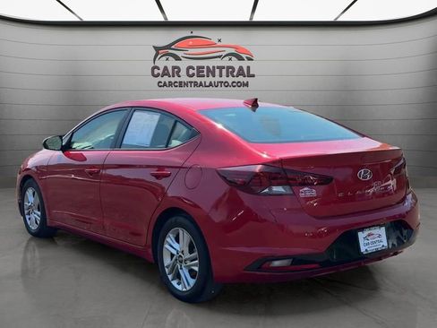 Used 2020 Hyundai Elantra Value Edition FWD image 3