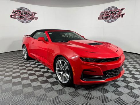 Used 2024 Chevrolet Camaro LT w/ RS Package image 18