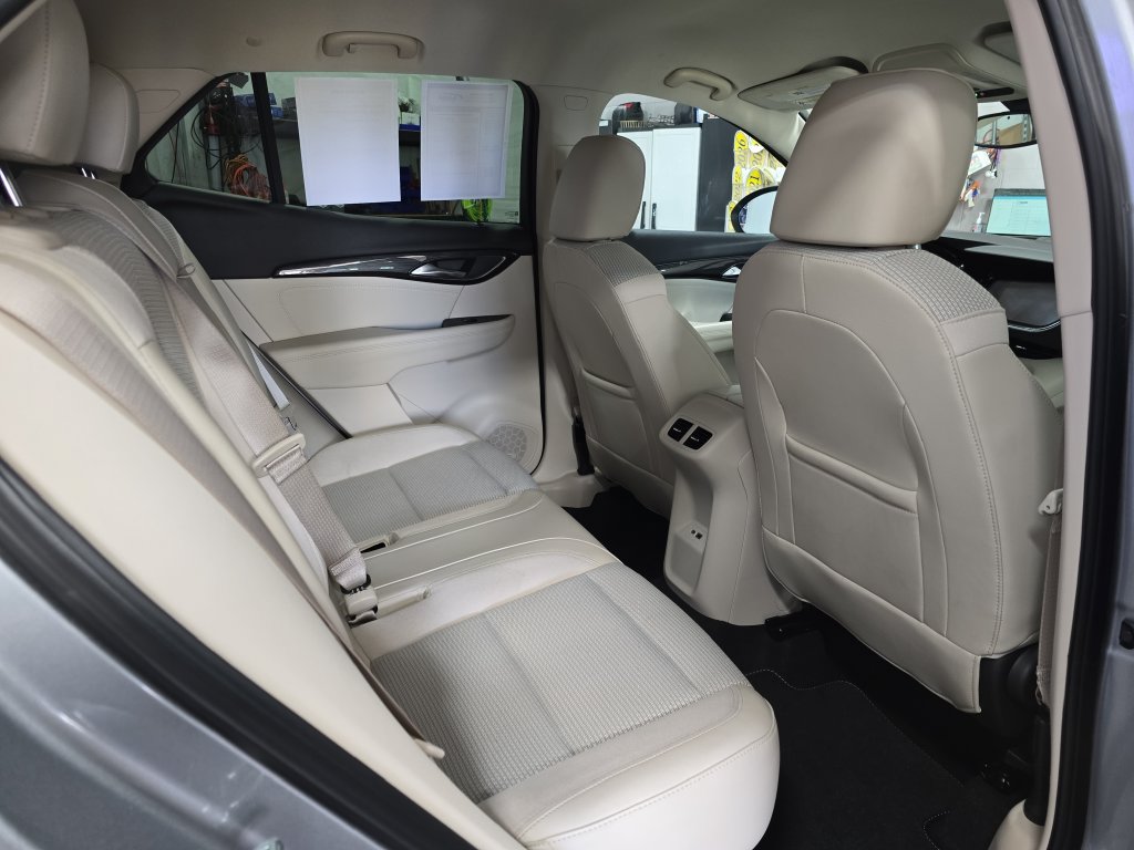 Used 2023 Buick Envision Preferred AWD/4WD image 11