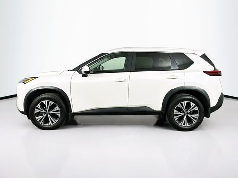 Used 2023 Nissan Rogue SV w/ SV Premium Package image 4