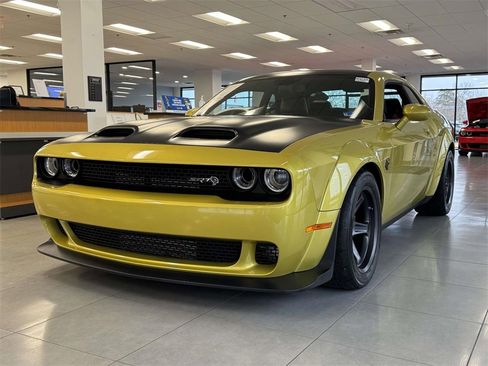 Used 2021 Dodge Challenger SRT Super Stock image 5