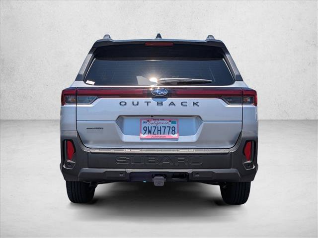 Used 2026 Subaru Outback Premium AWD/4WD image 7