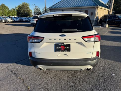 Used 2020 Ford Escape SEL AWD/4WD image 4