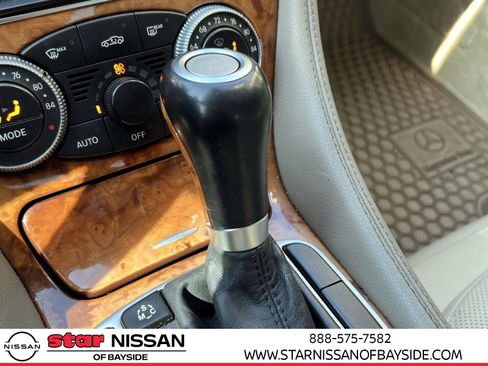 Used 2009 Mercedes-Benz SL 550 SL550 RWD image 30