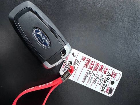 Used 2019 Ford F150 Platinum w/ FX4 Off-Road Package image 79