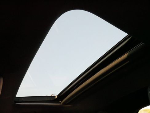 Used 2022 Honda Civic Sport Touring image 32