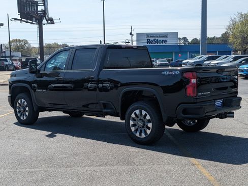 New 2025 Chevrolet Silverado 2500 Custom w/ Custom Value Package image 6