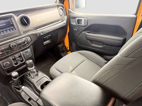 Used 2021 Jeep Wrangler Unlimited Sport AWD/4WD image 23