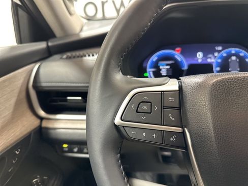 Used 2024 Toyota Grand Highlander Limited image 29