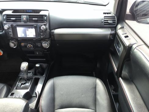 Used 2015 Toyota 4Runner TRD Pro AWD/4WD image 15
